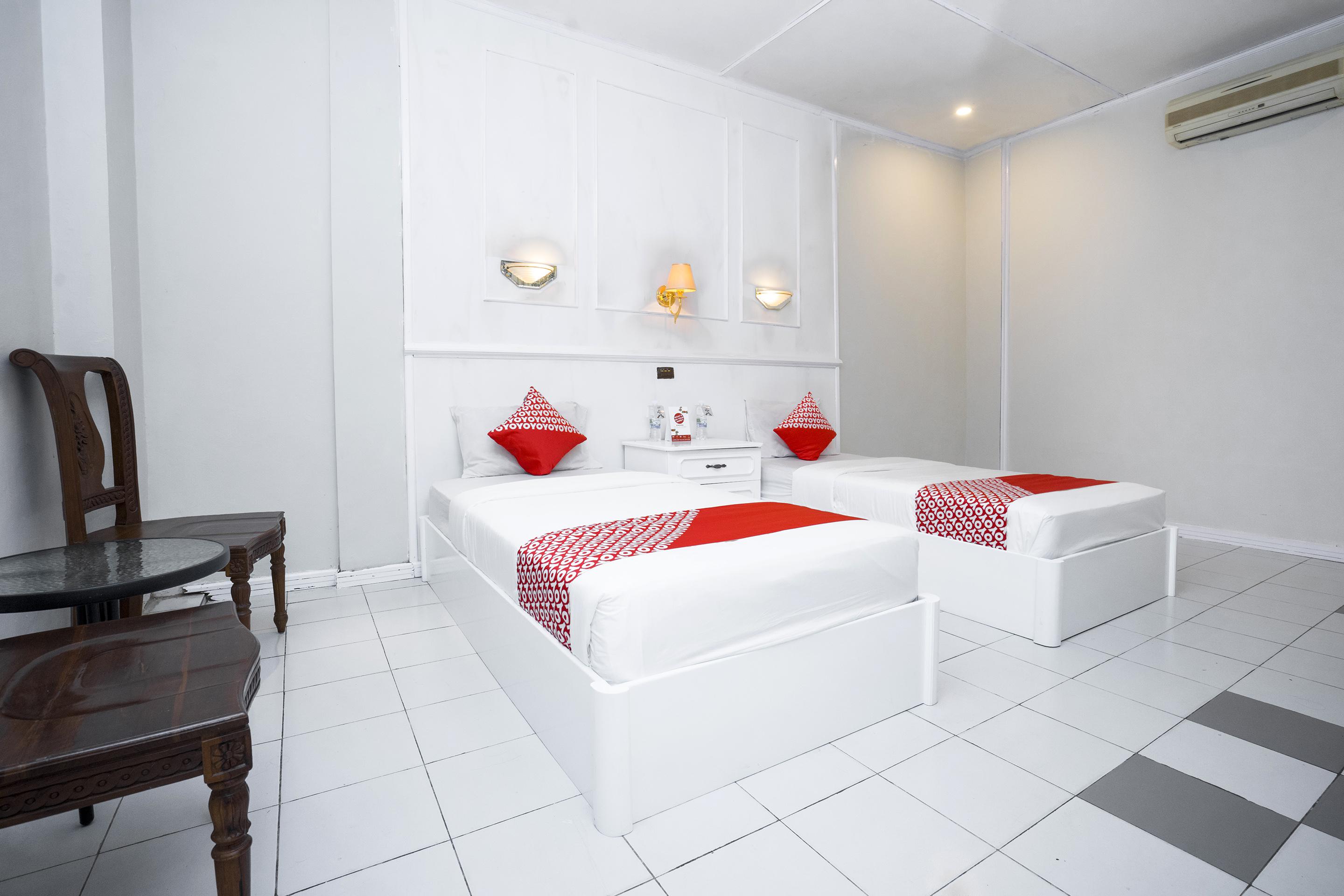 Urbanview Hotel Gading Kencana Samarinda By Reddoorz Exterior photo