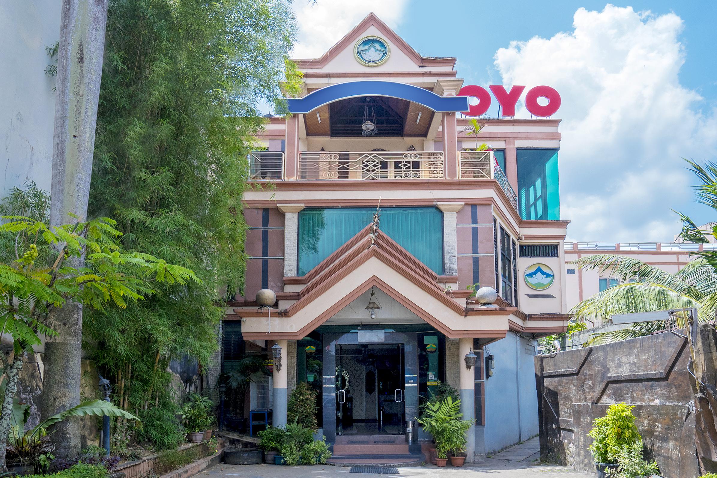 Urbanview Hotel Gading Kencana Samarinda By Reddoorz Exterior photo