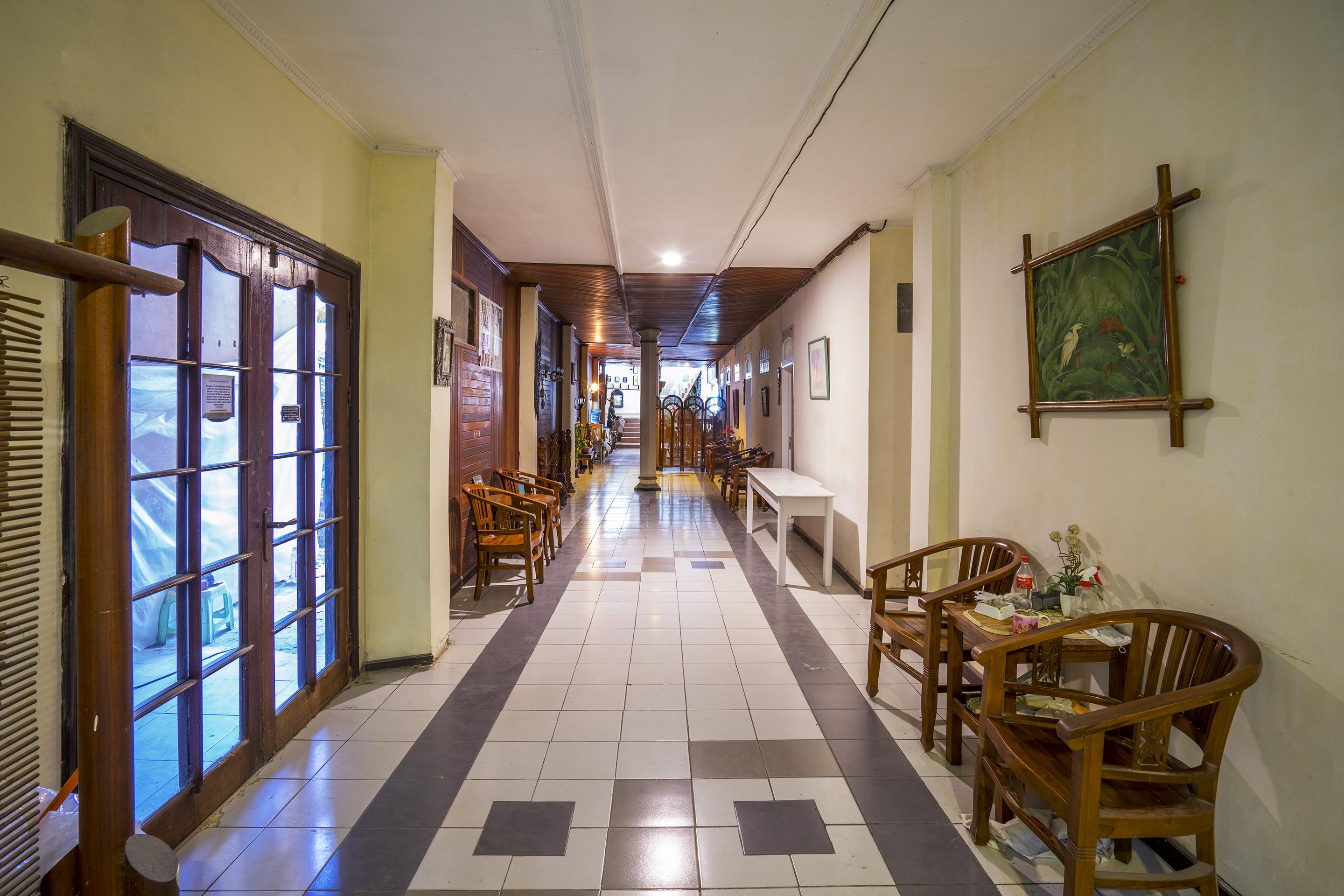 Urbanview Hotel Gading Kencana Samarinda By Reddoorz Exterior photo
